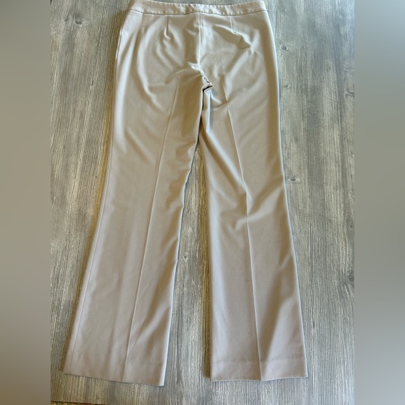 Anne Klein Women's Beige Viscose Blend Dress Pants Trousers Measures 35” x 32”. - Picture 3 of 10